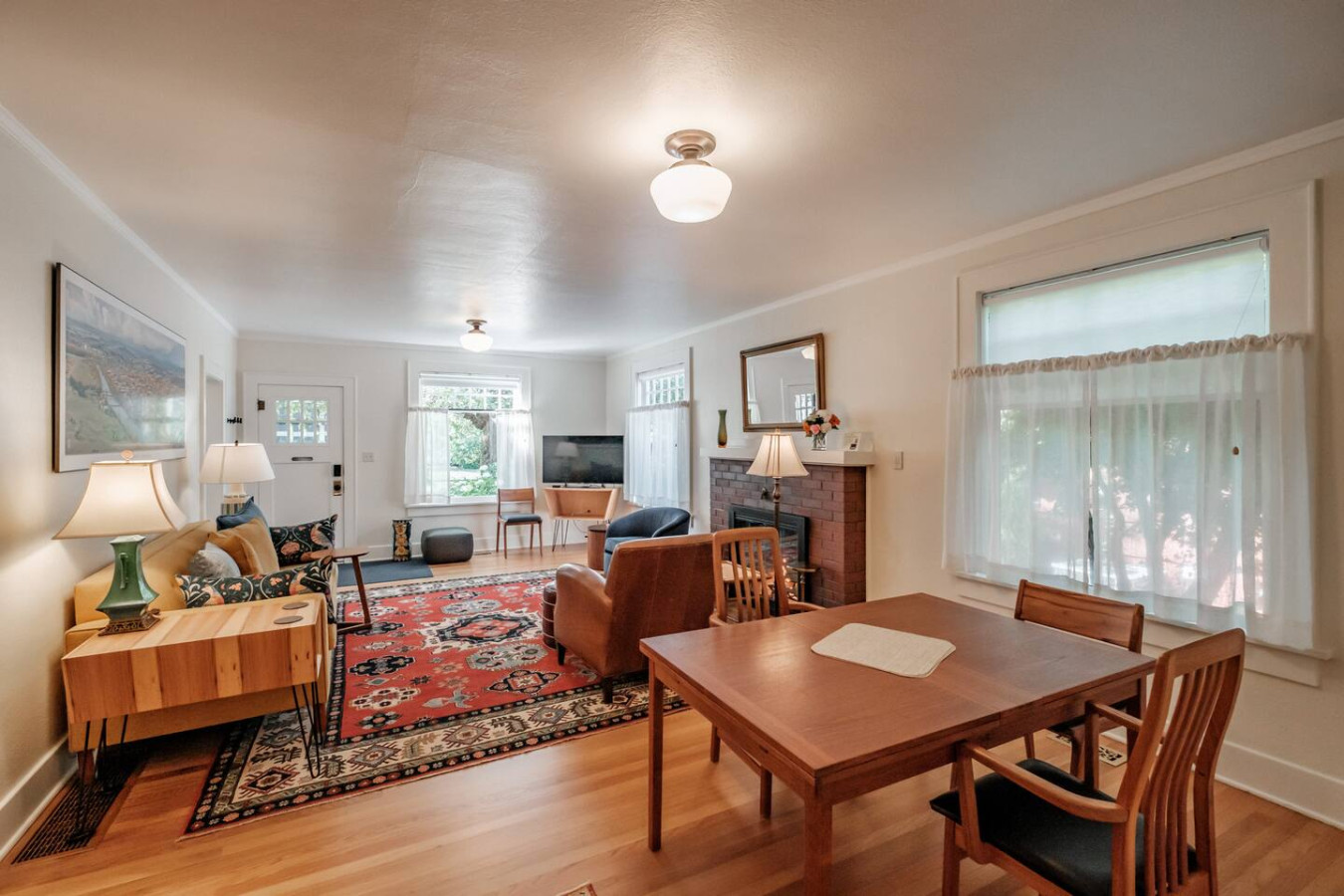 Campus Cottage: 2BR Walk to OSU + Breakfast - Image 3